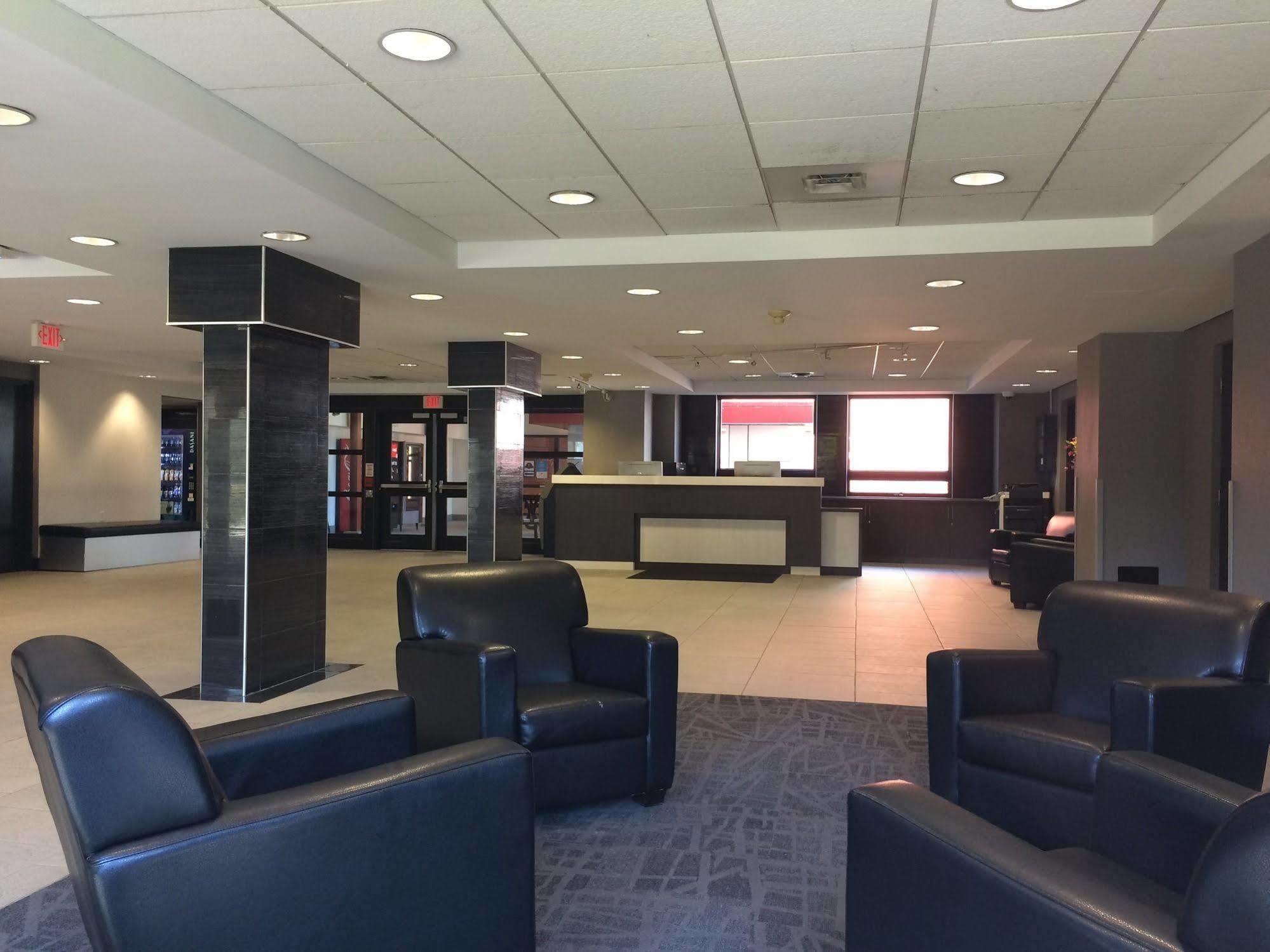 Residence & Conference Centre - Oakville Luaran gambar